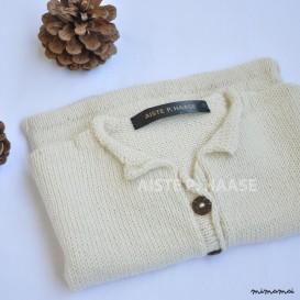 Baby jacket from baby alpaca wool