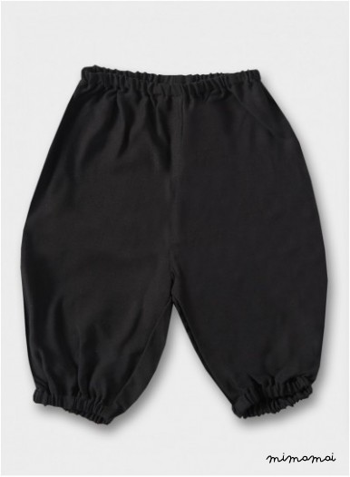 Black baggy pants