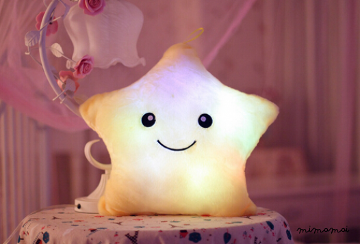 Star LED light up cushion - White