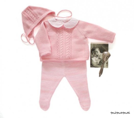 Maglia bambino insieme. Maglione, berretto e body. Rosa. 100% lana merino.