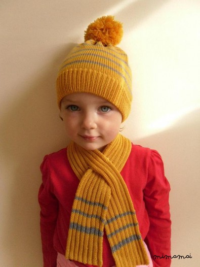 Bobble Hat scarf set, Merino wool, Ruby Red & Lilac