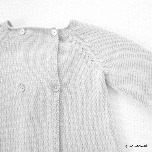 Baby maglia abito verde. Collana Crochet giallo. 100% cotone.