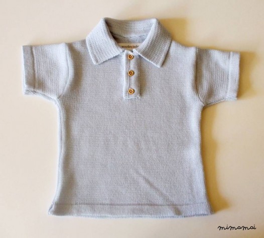 Babies/Children's knitted Merino wool Poloshirt/Sweater shirt with handmade oak buttons
