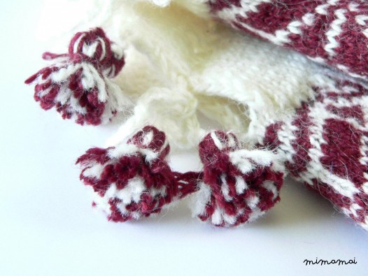 Hand knit wool newborn booties - baby gift, baby shower, infant gift
