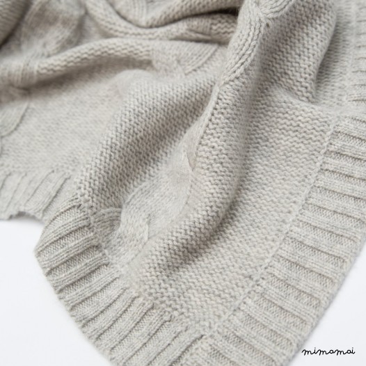 Cashmere Cable Blanket - Light Grey M&eacute;lange