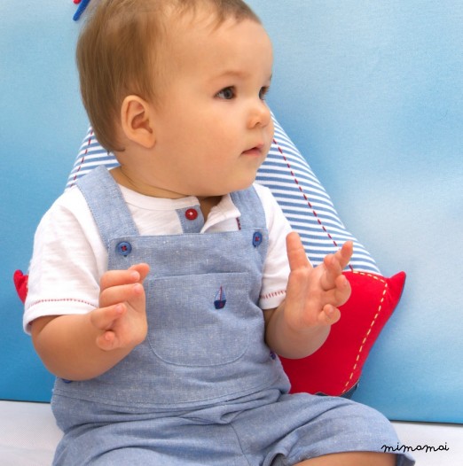 Embroidered Babyvest