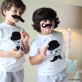 PIJAMA MOUSTACHE MENINO