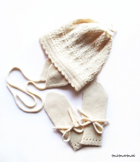 Babies/Children's merino wool mid-season Hat/bonnet and Mittens set