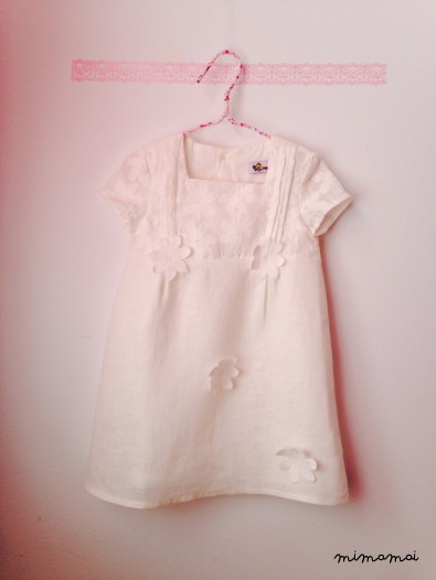 Toddler linen dress, Girls white dress, Classic toddler dress, Embroidered Girls dress