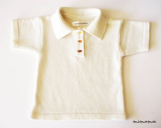 Babies/Toddler's merino wool Poloshirt, Tshirt with a genuine Baltic amber buttons/sweater shirt top