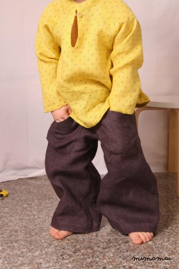 Linen violet brown trousers.Two front pockets