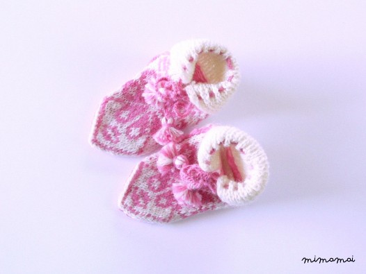 Wool baby girl booties - newborn gift, baby shower - made to order