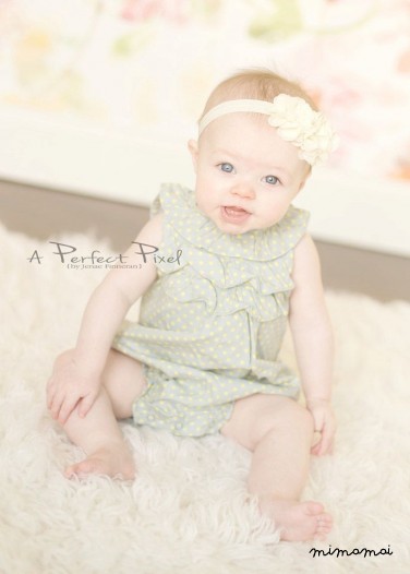 Grey and yellow polka dots romper suit
