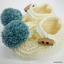 Baby shoes, newborn baby present, baby shower gift