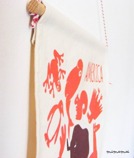 AMERICA WILDLIFE wall flag