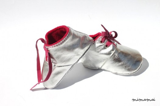 12-18 Months Slippers / Baby Shoes Lamb Leather Glitter silver argent