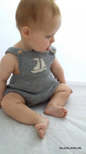 Baby clothing, romper suit, knitted onesie, knitted in Grey with cream sailboat motif