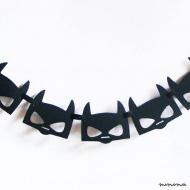 Mini Paper Garland BATMAN