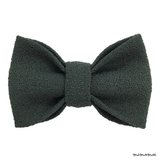 Child green bow tie, wool crepe