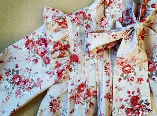 Little Flower Blouse, Girl's printed red and beige blouse with rose