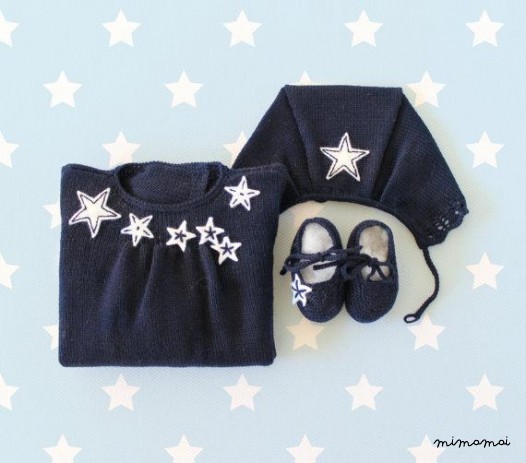 Maglia bambino vestito, cappello e scarpe blu set. Stelle di pizzo e feltro.