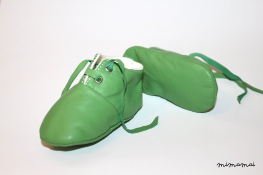 12 - 18 Months Slippers / Baby Shoes Lamb Leather Green