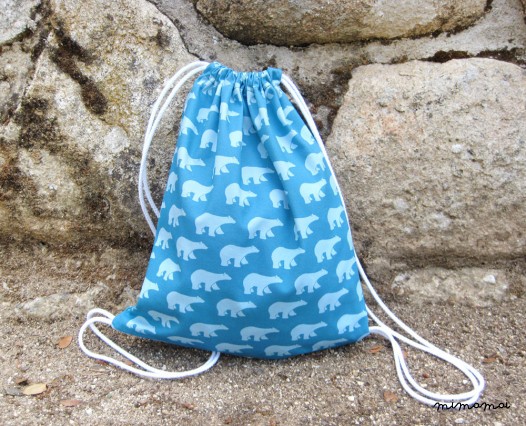 Zaino coulisse con motivo di orsi polari in blue &middot; Cotone organico con coulisse bag