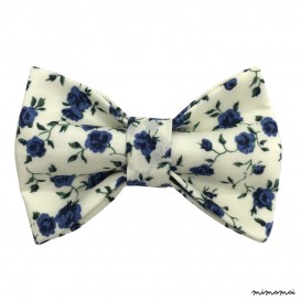 Child white and blue "Liberty" pattern bow tie