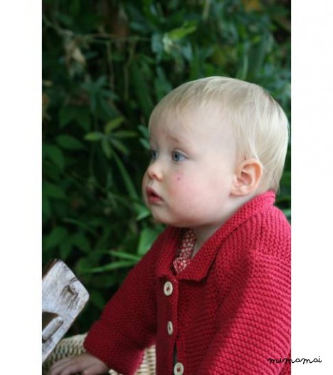 Scalloped Cardigan in Red