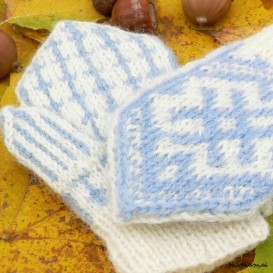 Hand knit wool baby mittens - baby boy gift