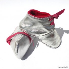 3 - 6 Months Slippers / Baby Shoes Lamb Glitter silver argent