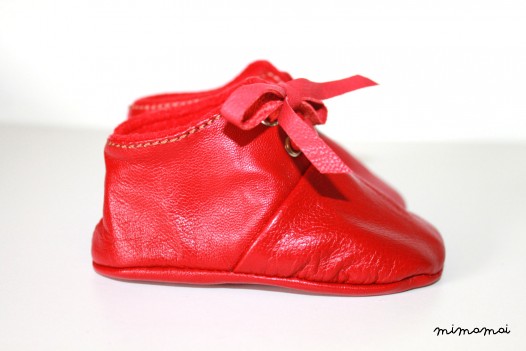 12 - 18 Months Slippers / Baby Shoes Lamb Leather RED