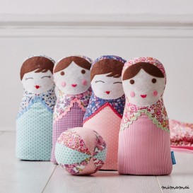 Russian doll soft skittles set