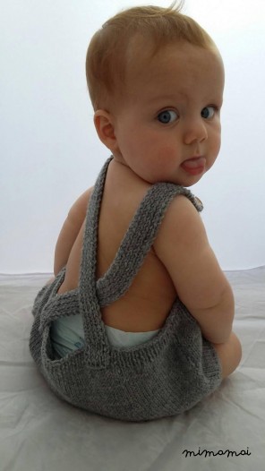 Baby clothing, romper suit, knitted onesie, knitted in Grey with cream sailboat motif