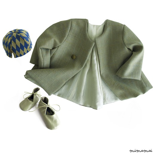 Summer coat, hat and shoes. 100% pure wool, silk and soft leather.