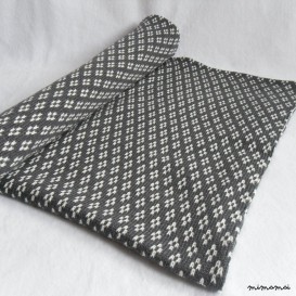 Cot knitted Blanket/ Grey & Cream