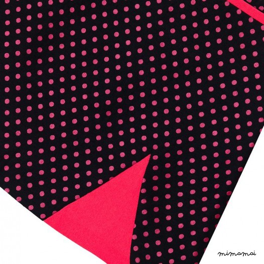 Contrast Triangle Skirt neon pink dots