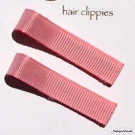 Pair of Plain Light Pink Hairclips