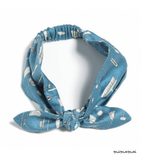 Elasticated hairband in Blue Hardware Store
