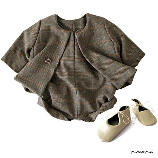 Babies / Beb&egrave; / Unisex / Gift Set / Coat, Romper and Shoes.