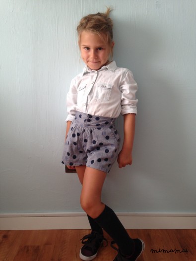 Short girl, Pants, Short polka dots