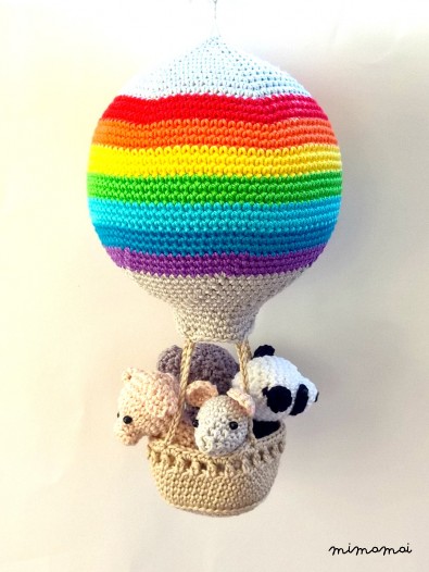 Rainbow nursery hot air balloon decoration, crochet animals in a hot air balloon