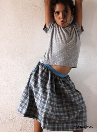 Full check skirt