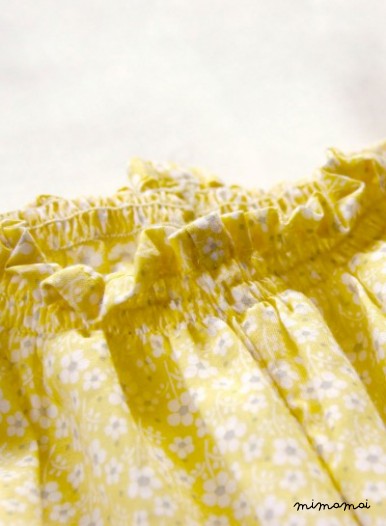 Yellow baggy pants