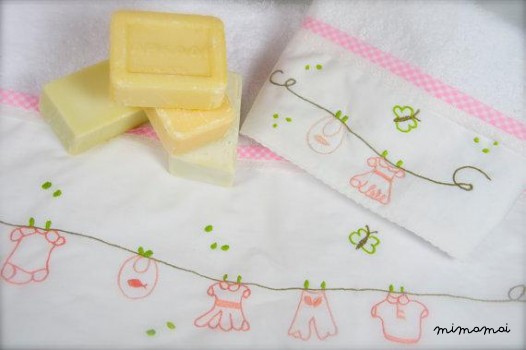 Set di 2 asciugamani bagnetto & mano, ricamato a mano, regalo di battesimo, battesimo